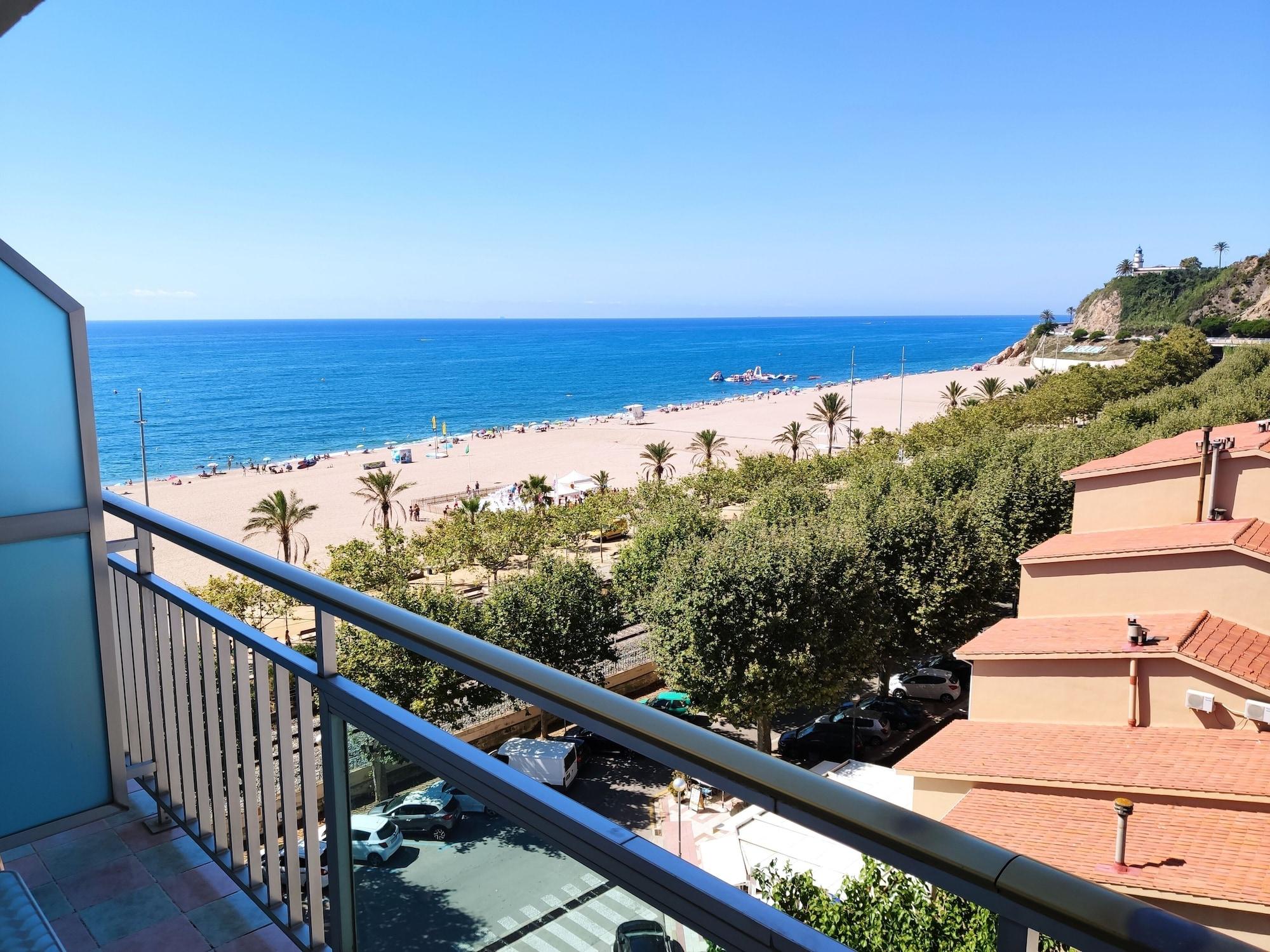 Hotel Internacional Calella Exterior photo