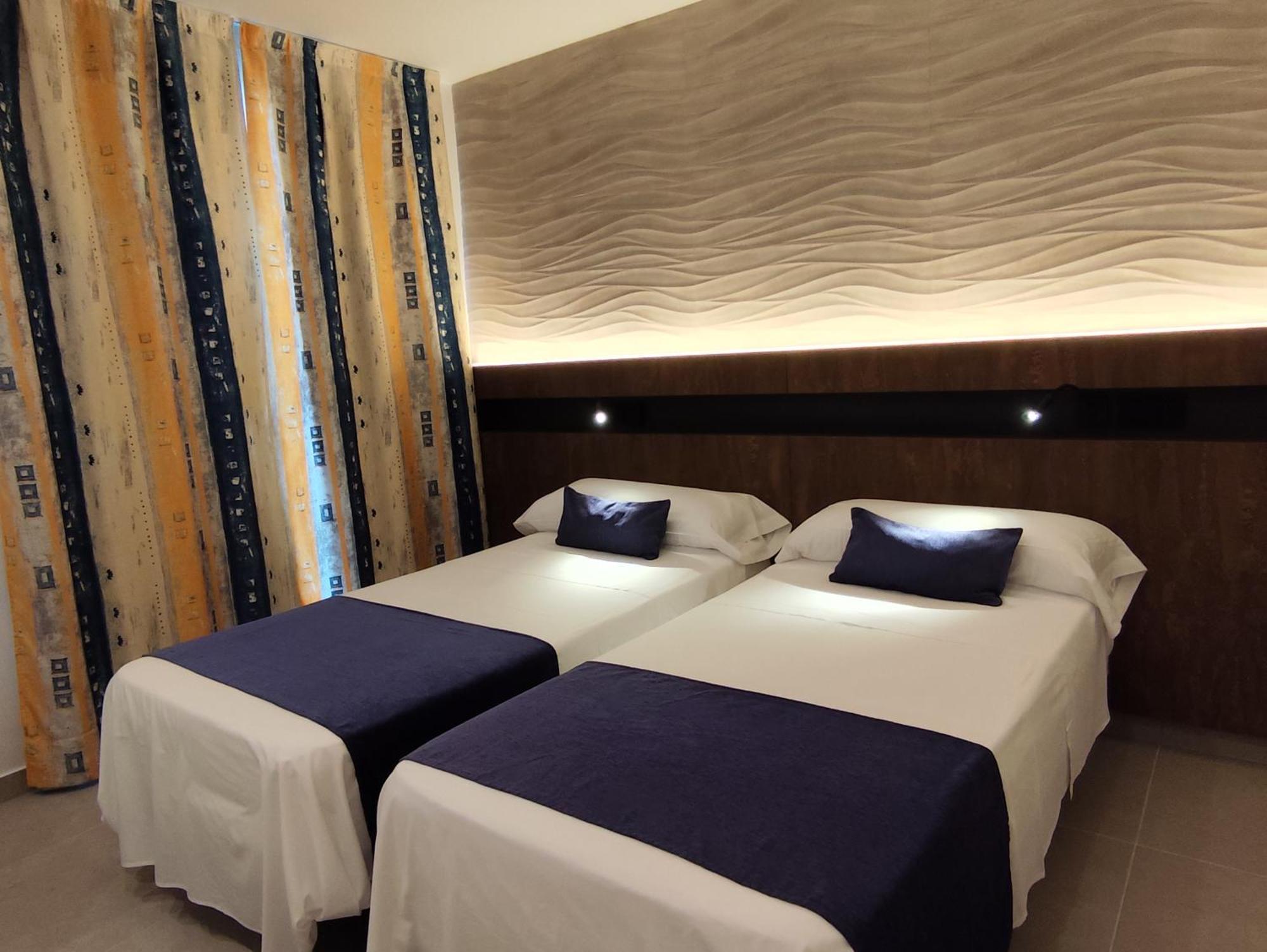 Hotel Internacional Calella Exterior photo